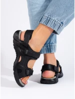 Módne dámske sandále čierne s plochým podpätkom