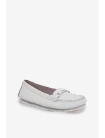 Płaskie Skórzane Mokasyny Z Ozdobą S.Barski LR51-547 Białe Płaskie Skórzane Mokasyny Z Ozdobą S.Barski LR51-547 Białe