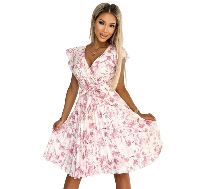 Dámské plisované šaty s výstřihem, volánky a se vzorem květů model 18739278 - numoco Dámské plisované šaty s výstřihem, volánky a se vzorem květů model 18739278 - numoco