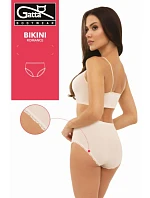 Romantika v bikinách