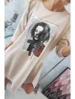 Šaty s potlačou a rozšírenou spodnou časťou béžovej Šaty s potlačou a rozšírenou spodnou časťou béžovej