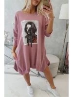 Šaty s potiskem a model 18746004 spodní částí tmavě růžové - K-Fashion