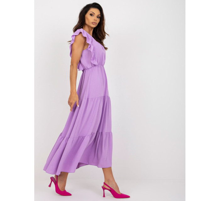 Svetlo fialové šaty s volánom, midi dĺžka