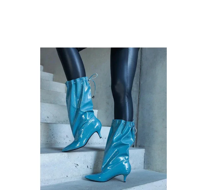 Topánky na podpätku model 204742 Solea Topánky na podpätku model 204742 Solea