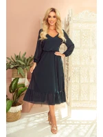 Dámske šifónové šaty v fľaškovo zelenej farbe v dĺžke midi, s dekoltom a volánikom 304-2