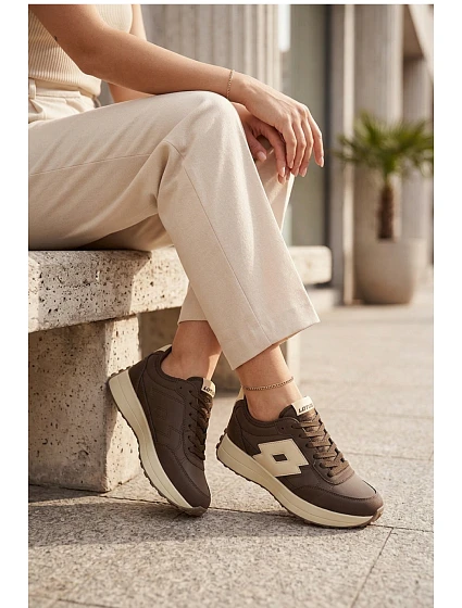 Sportovní boty na platformě model 230615 Step in style Sportovní boty na platformě model 230615 Step in style