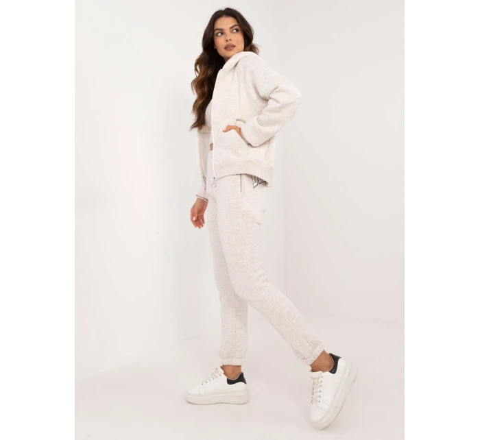 Súprava EM KMPL 862.28 svetlo béžová Súprava EM KMPL 862.28 svetlo béžová