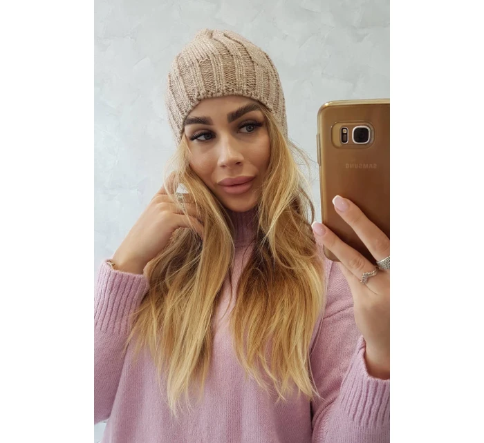 Fleecová čepice Ida model 18751197 tmavě béžová - K-Fashion Fleecová čepice Ida model 18751197 tmavě béžová - K-Fashion