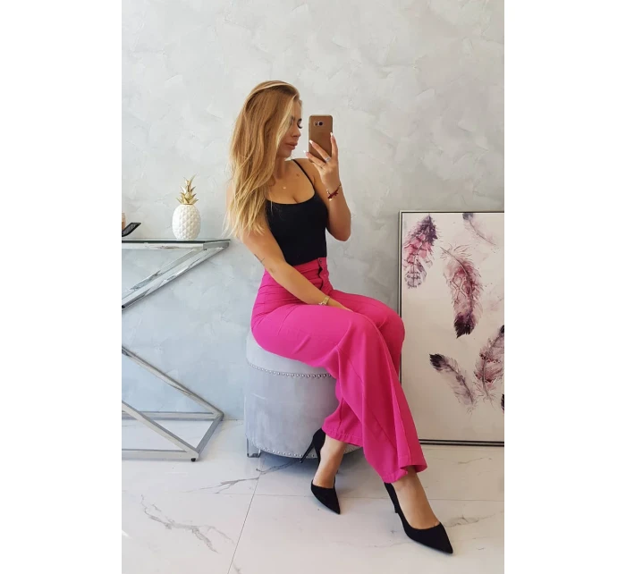 Široké kalhoty fuchsiové barvy