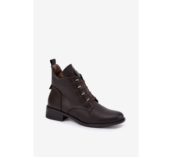 Dámske členkové topánky na nízkom podpätku so zipsom s ozdobou - hnedé Nevalia Dámske členkové topánky na nízkom podpätku so zipsom s ozdobou - hnedé Nevalia