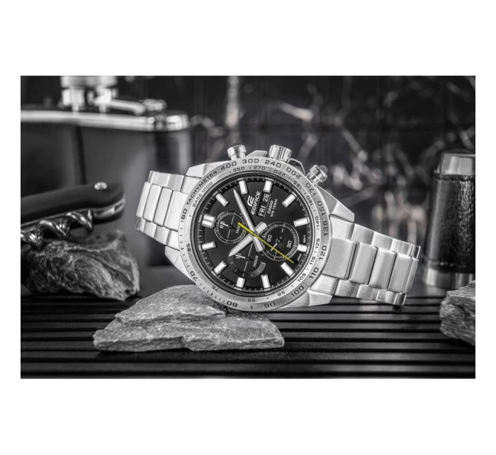 Pánske hodinky CASIO EDIFICE EFR-574D-1AVUEF + krabička