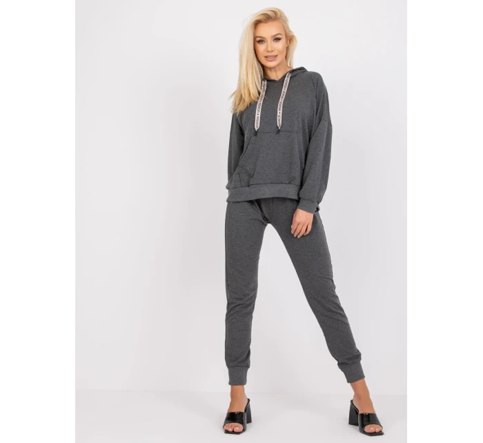 Souprava RV KMPL model 17185669 tmavě šedá - FPrice Souprava RV KMPL model 17185669 tmavě šedá - FPrice