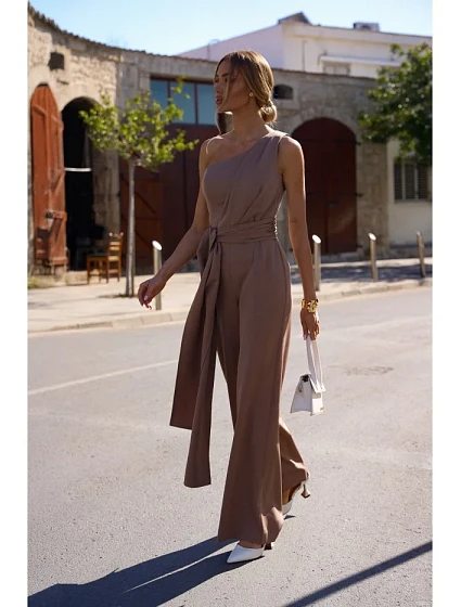 Kombinéza na jedno rameno se mocca model 20970556 - Moe Kombinéza na jedno rameno se mocca model 20970556 - Moe