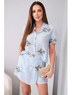 Dámske tričko s krátkym rukávom a sukňa-šortky s výšivkou modrej farby