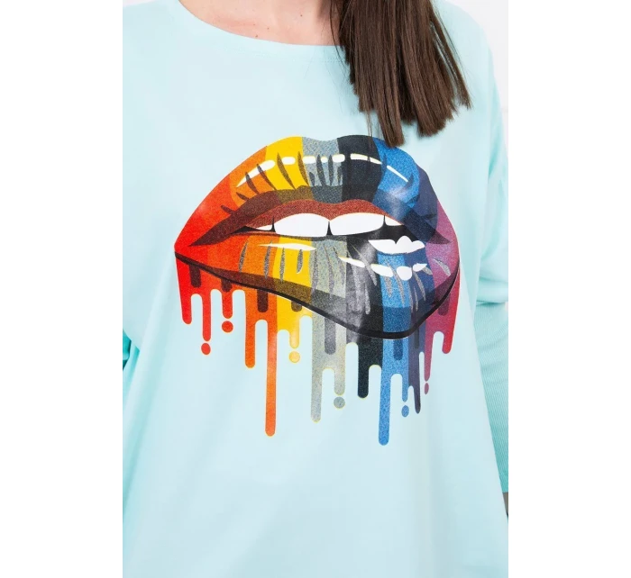 Oversize blúzka s dúhovou potlačou pier vo farbe mint