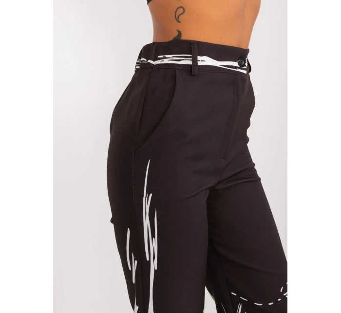 Nohavice DHJ SP 18857.31 čierna farba Nohavice DHJ SP 18857.31 čierna farba