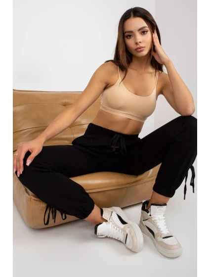 Teplákové nohavice model 166715 Relevantnosť Teplákové nohavice model 166715 Relevantnosť