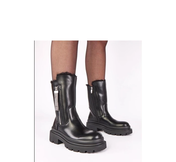 Model obuvi 221360 Solea Model obuvi 221360 Solea