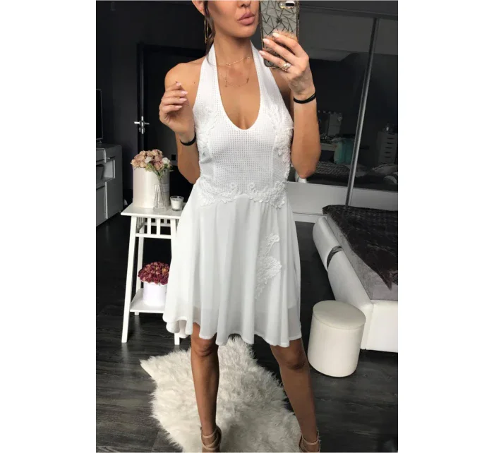 Večerné šaty model 93971 YourNewStyle Večerné šaty model 93971 YourNewStyle