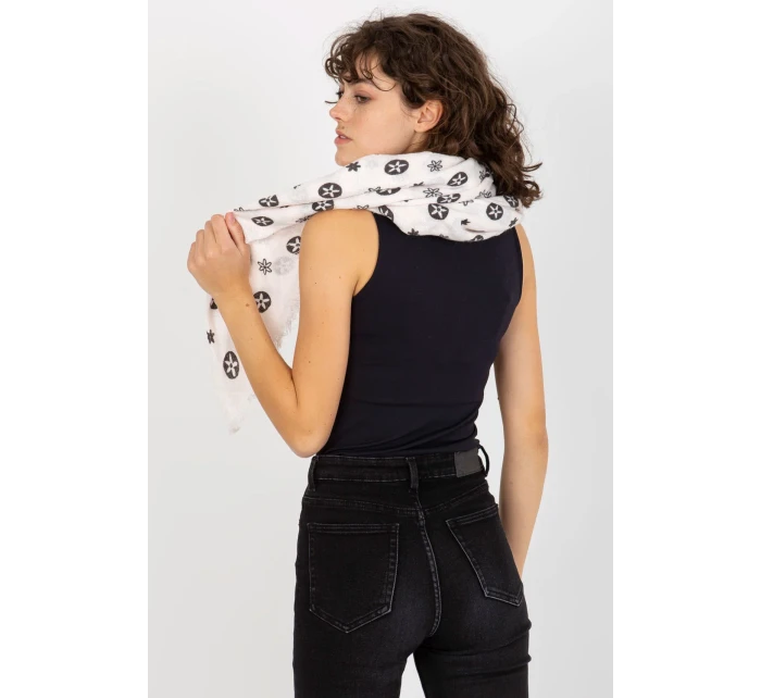 Šál model 174868 AT