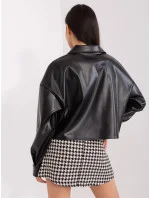 Dámska krátka čierna bunda z imitácie kože (508543) Dámska krátka čierna bunda z imitácie kože (508543)
