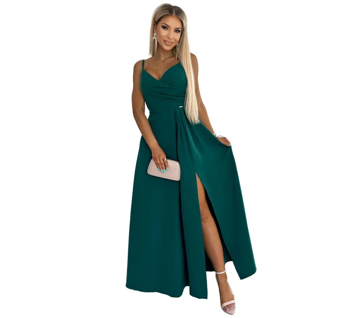 CHIARA Elegantní zelené dámské dlouhé maxi šaty na ramínkách model 18829195 - numoco CHIARA Elegantní zelené dámské dlouhé maxi šaty na ramínkách model 18829195 - numoco