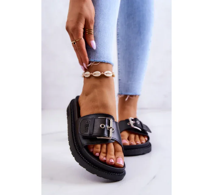 Dámske módne papuče Big Star - čierne