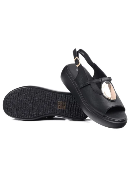 Dámské sandály na platformě model 21156720 Černá - S.Barski