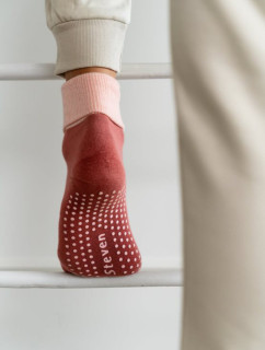Dámské ponožky s úpravou ABS model 16116106 - Steven