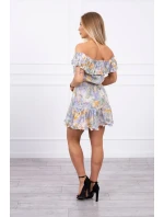 Zelené květinové šaty s otevřenými rameny