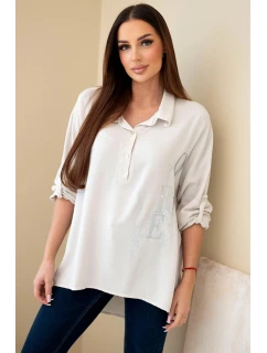 Dámská viskózová blůza s límečkem a potiskem s model 21908681 béžová - K-Fashion