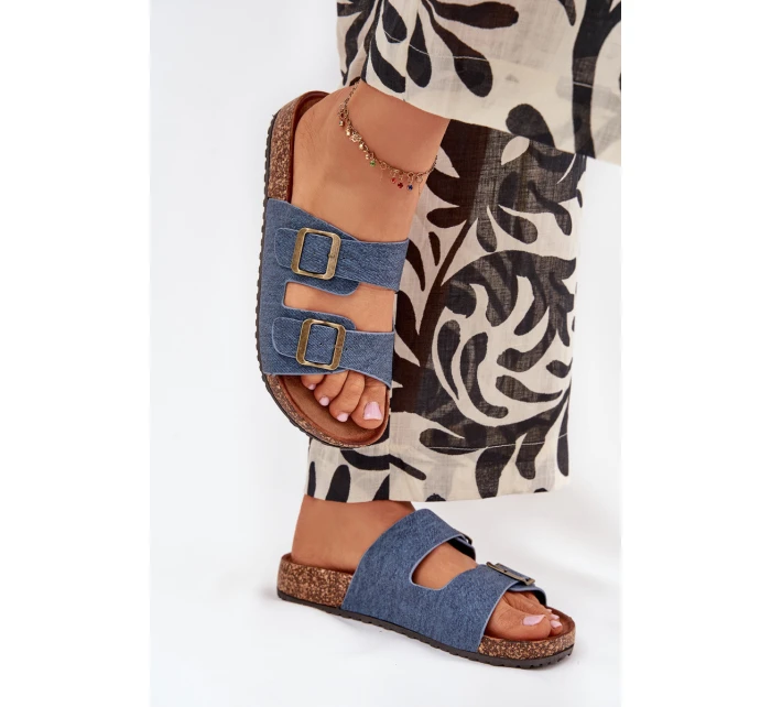 Dámské Pantofle Na Platformě S Přezkami model 21704354 - EVENTO Dámské Pantofle Na Platformě S Přezkami model 21704354 - EVENTO