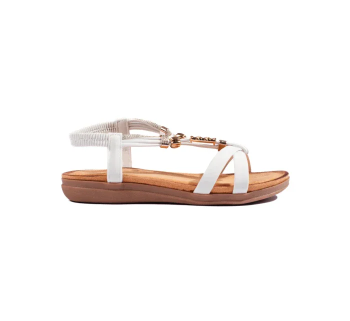 Módní sandály bílé dámské na plochém podpatku Módní sandály bílé dámské na plochém podpatku