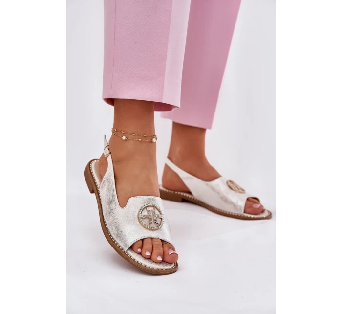 Dámské Sandály Na Plochém Podpatku S Ozdobou model 21698213 Stříbrné - S.Barski