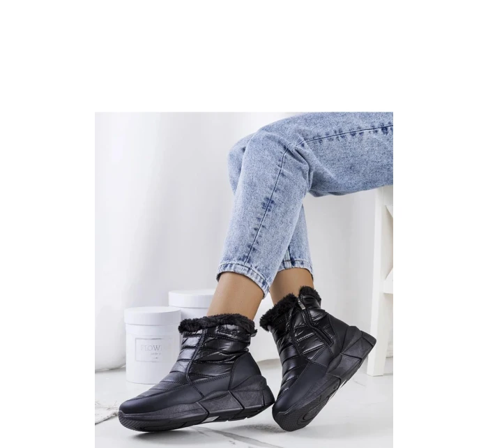 Snehule model 204781 Solea