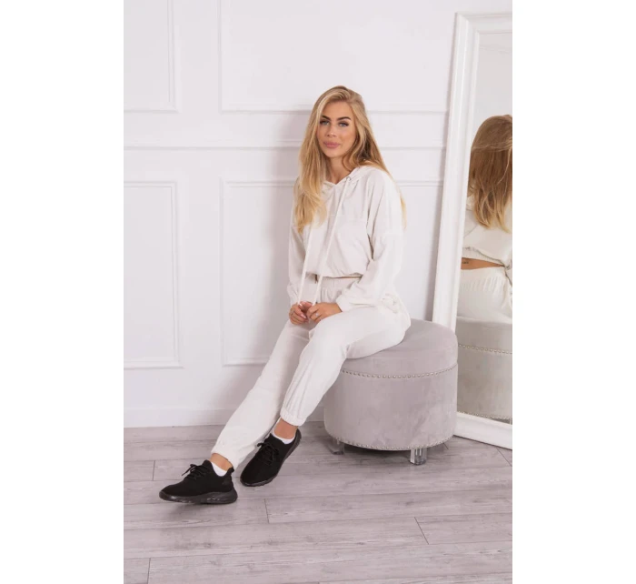 Velurová souprava s kapucí ecru Velurová souprava s kapucí ecru
