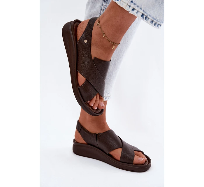 model 22122925 Kožené dámské sandály čokoládové - Zazoo