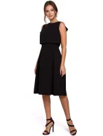 K005 Priliehavé šaty s odhaleným chrbtom - čierne