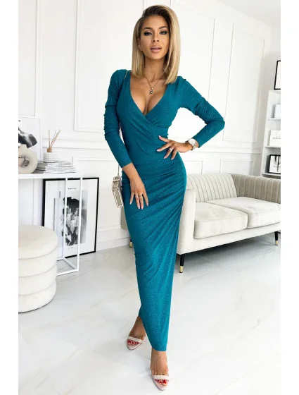 Nariasené dámske šaty v morskej farbe s brokátom, výstrihom a dlhými rukávmi 406-1 Nariasené dámske šaty v morskej farbe s brokátom, výstrihom a dlhými rukávmi 406-1