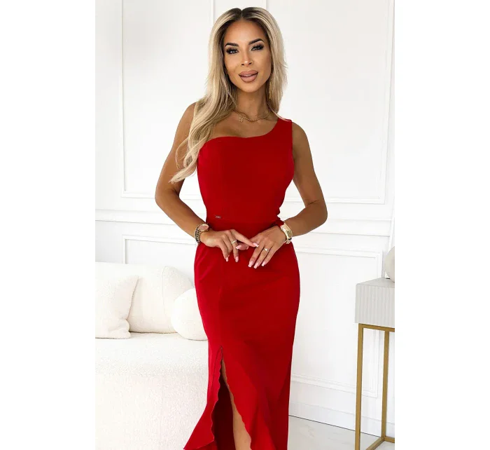 317-4 Dlhé šaty na jedno rameno s pruhmi - ČERVENÉ