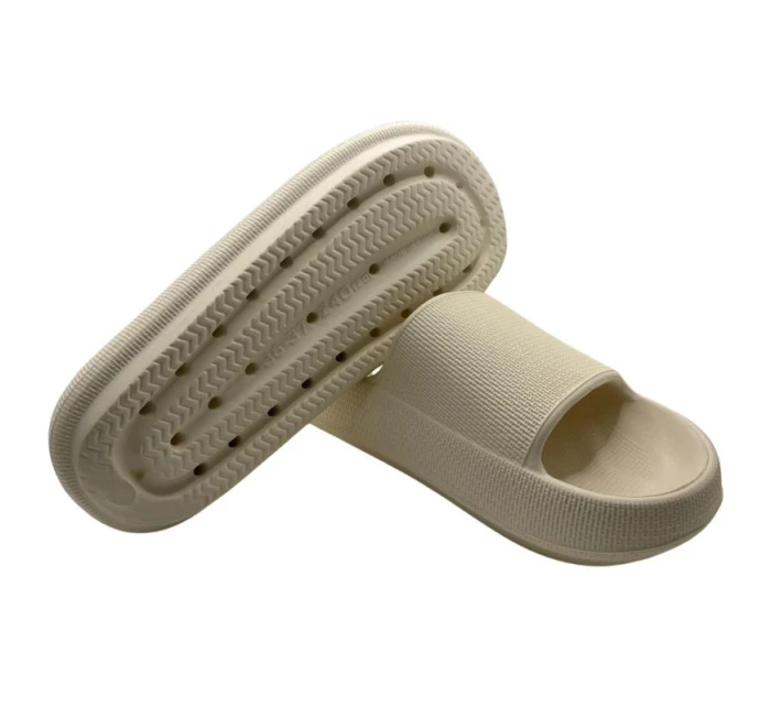 Dámské pěnové žabky na  model 21816036 - Outhorn