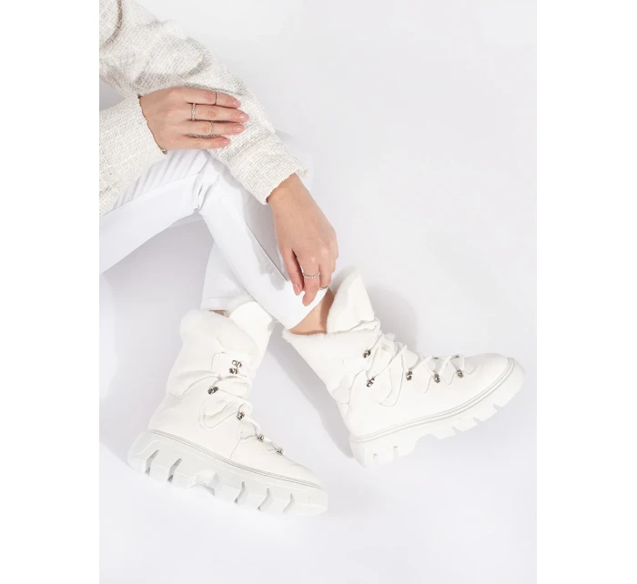 Módne biele dámske snežnice na platforme Módne biele dámske snežnice na platforme