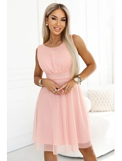 676-2 Svadobné šaty s tylovou vrstvou a zvýrazneným pásom - broskyňové