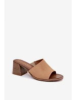 Dámske semišové kožené papuče na podpätku Zazoo 40519 dark beige