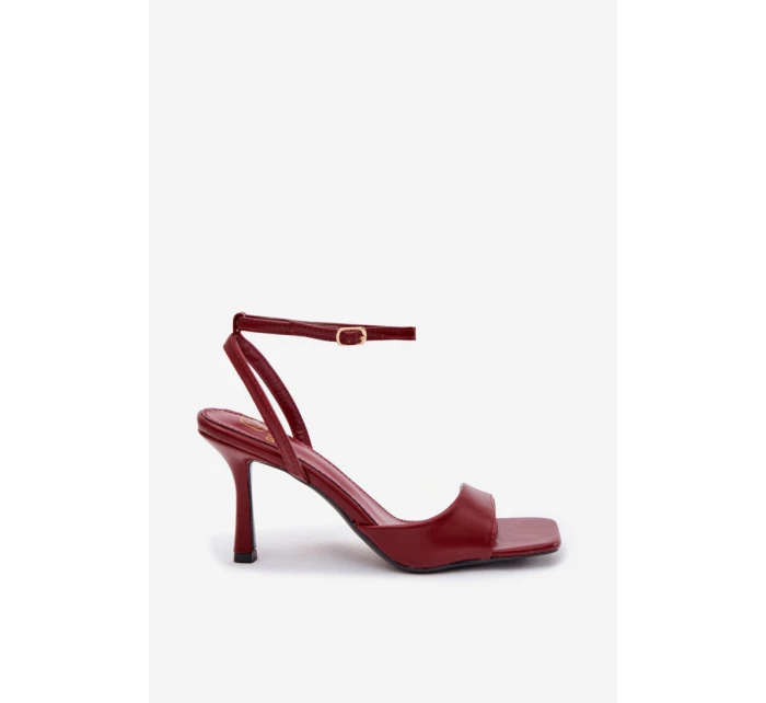 Sandále na podpätku model 222263 Krok v štýle