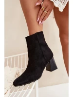 Dámské Botky Z Eko Semiše Na Podpatku Se Zipem Černé model 21704683 - Boto