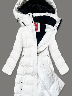 Dlhá biela dámska zimná bunda s kožušinovou podšívkou (2M-025)