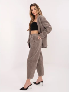 Spodnie IT SP model 22016612 ciemny bezowy - FPrice