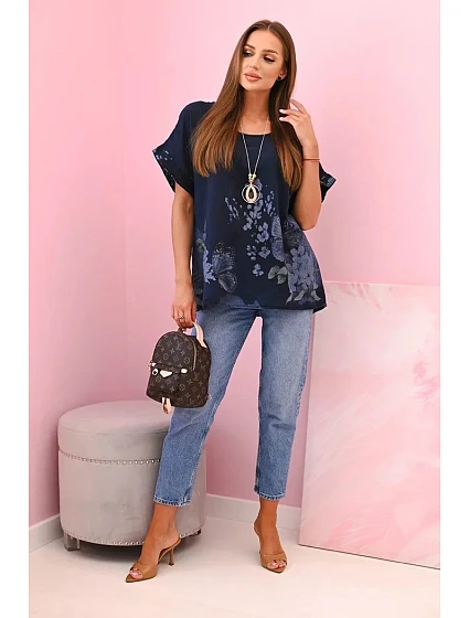 Dámská bavlněná košile s model 22272342 a květinami námořnická modř - K-Fashion Dámská bavlněná košile s model 22272342 a květinami námořnická modř - K-Fashion
