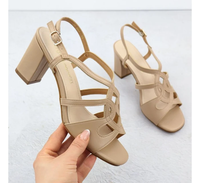 Béžové dámské sandály na jehlovém podpatku Sergio model 21904870 - LEONE